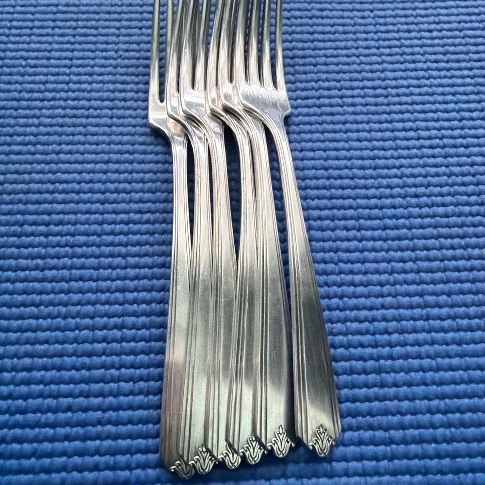 1881 Rogers Stainless flatware 6 Dinner FORKS, 7". Excellent Condition